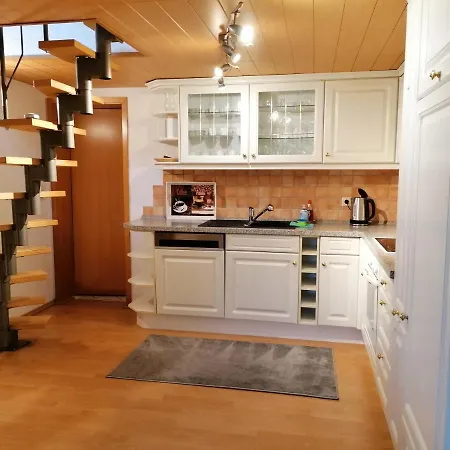 Im Gruenen-idyllischen Lage Holiday home Suhl