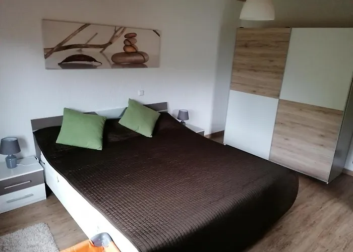 Im Gruenen-idyllischen Lage Suhl